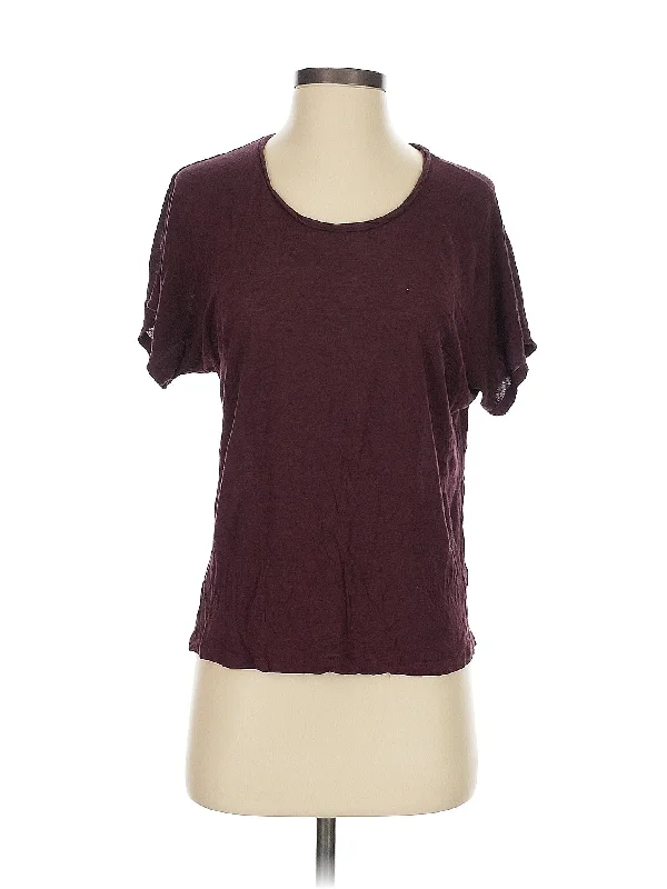 Short Sleeve T Shirt-- Welt Pockets Slit Pockets Flap Pockets