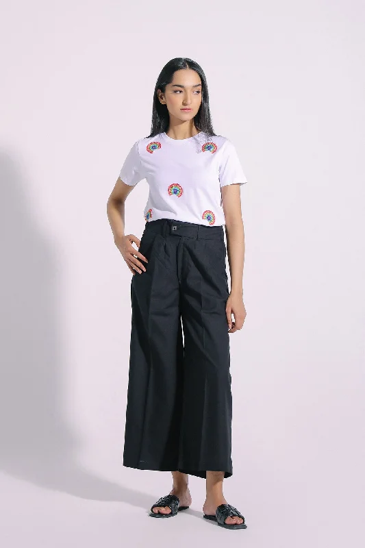 T-SHIRT (E0266/108/001)-- Asymmetrical Pockets Print