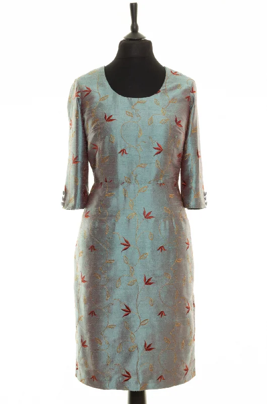 Sophia Dress in Paris - Round Neck Tunics Chinos classic