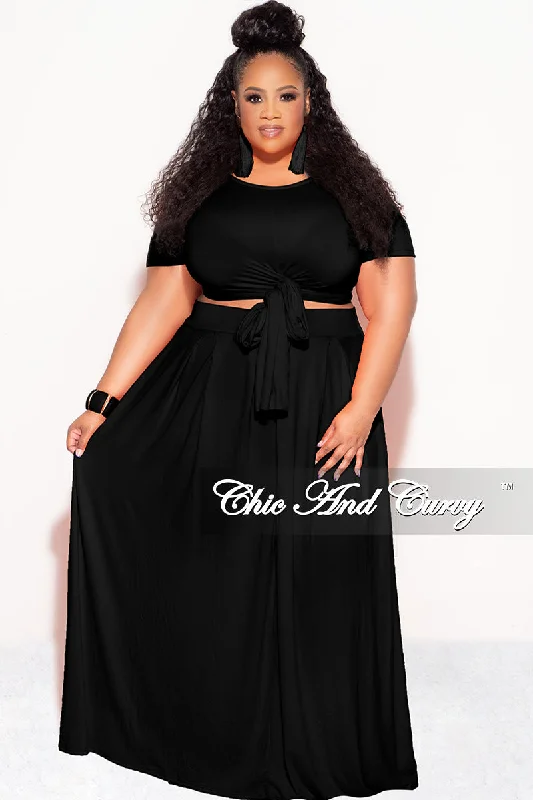 Final Sale Plus Size 2pc Short Sleeve Tie Top and Skirt Set in Black relaxed fit skirt
