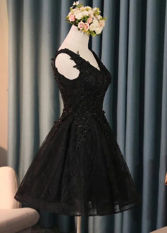 Lovely Black Lace V-neckline Short Homecoming Dress, Black Party Dress Tunics Occasion special Lovely Black Lace V-neckline Short Homecoming Dress, Black Party Dress Tunics Occasion special