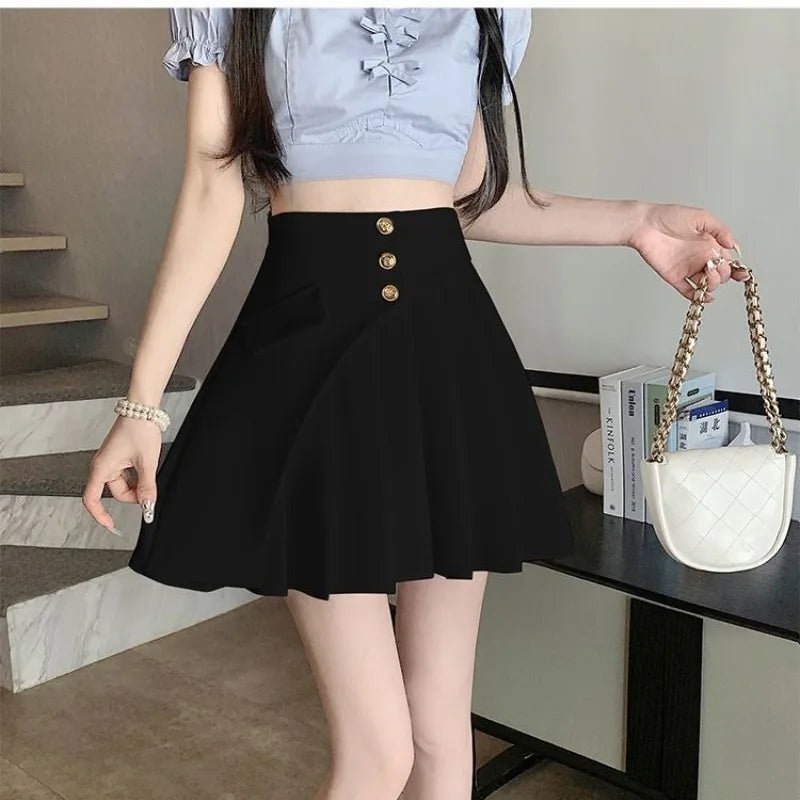 Modern Mini Skirt with Pleats and Elegant Button Details slim fit skirt